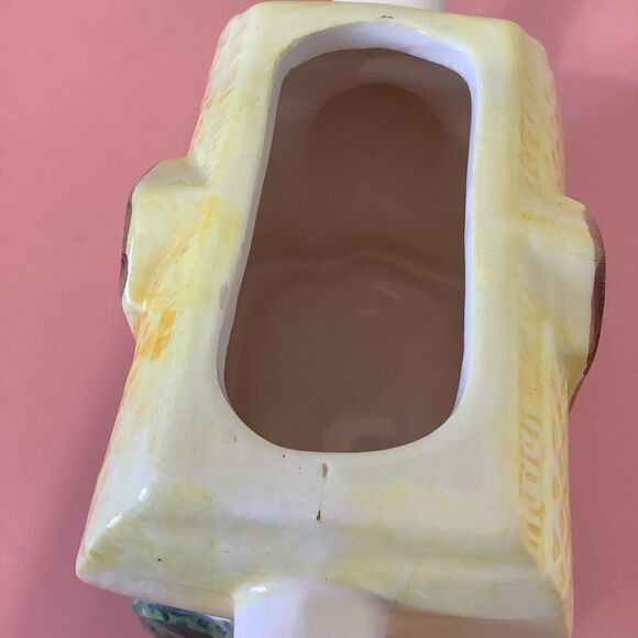 Vintage Retro Kitsch Cottagecore Novelty Mini Ceramic Cottage Shaped Teapot - Picture 7 of 8